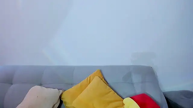 Snapshot of Fernanda_aaaa chatting on 02-25-26, 01:43 Fernanda aaaa online show from 02-25-26, 01:43