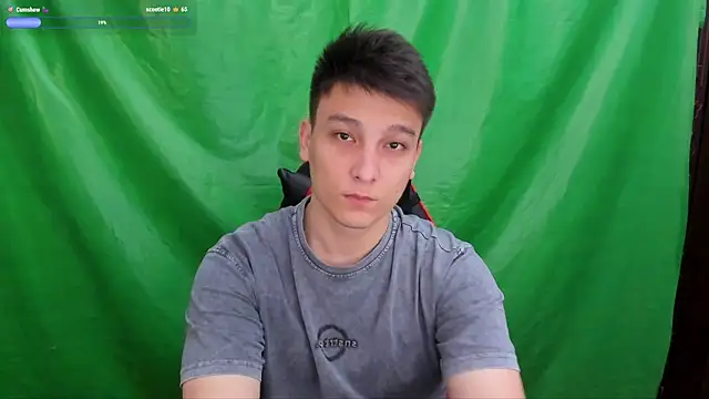Snapshot of Justin_time111 chatting on 06-11-26, 12:32 Justin time111 online show from 06-11-26, 12:32