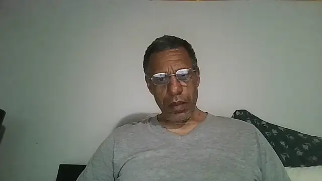 Snapshot of swimmer2496 chatting on 05-02-26, 05:56 swimmer2496 online show from 05-02-26, 05:56