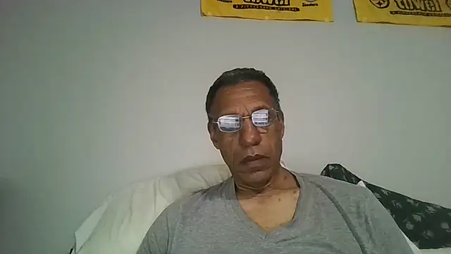 Snapshot of swimmer2496 chatting on 05-03-26, 11:38 swimmer2496 online show from 05-03-26, 11:38