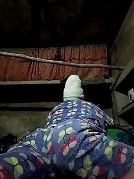 Snapshot of kajal4786 chatting on 02-12-26, 02:39 kajal4786 online show from 02-12-26, 02:39