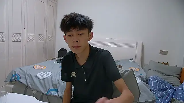 Snapshot of paofu-001 chatting on 02-21-26, 10:27 paofu-001 online show from 02-21-26, 10:27