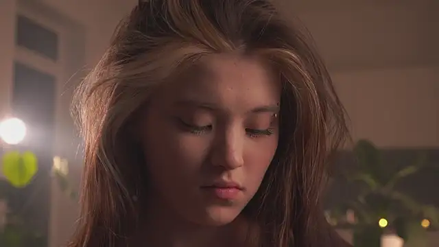 EleniRoeber online show from 02-12-26, 04:46