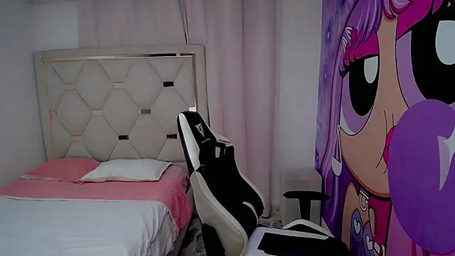 Akyra latinn online show from 02-04-26, 01:28