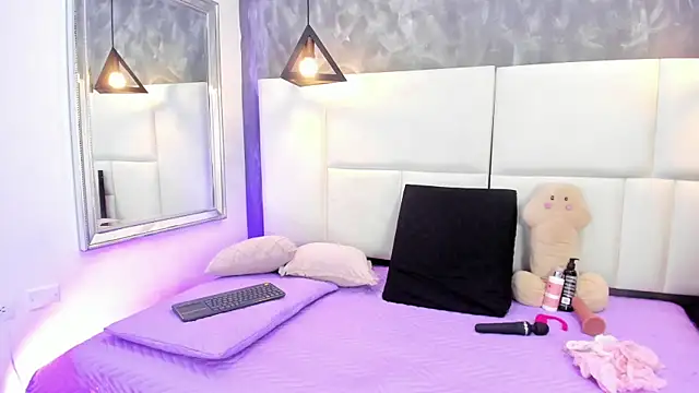 Martina armos online show from 04-15-26, 11:28