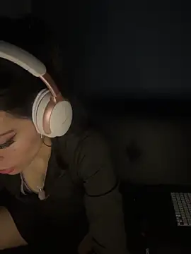 MamiSoft420 online show from 03-15-26, 01:39