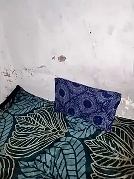 Chocolate Queenxx03 online show from 04-16-26, 04:46