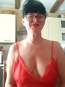 Snapshot of AliceSwan57 chatting on 06-24-26, 06:23 AliceSwan57 online show from 06-24-26, 06:23