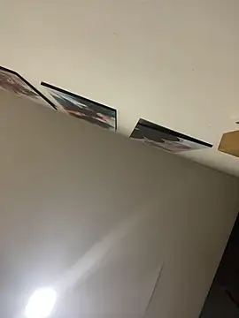 JuliaaVega online show from 04-02-26, 11:52