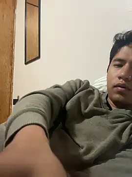 Snapshot of Jleonardolr chatting on 02-02-26, 03:49 Jleonardolr online show from 02-02-26, 03:49