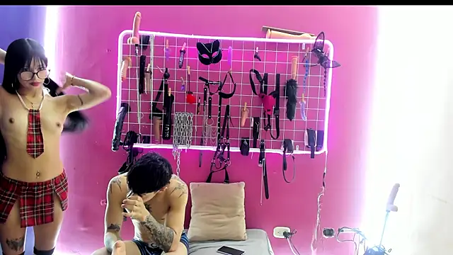 Snapshot of Slave_Melany_bdsm chatting on 04-27-26, 12:36 Slave Melany bdsm online show from 04-27-26, 12:36