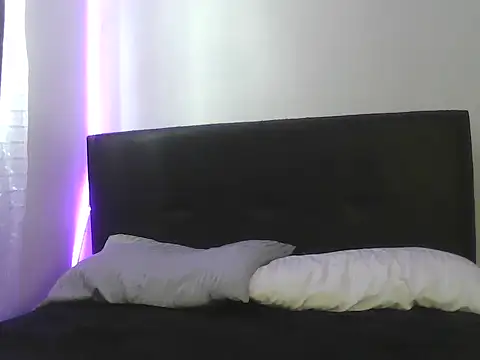 Snapshot of Itsgabyx chatting on 02-11-26, 03:50 Itsgabyx online show from 02-11-26, 03:50