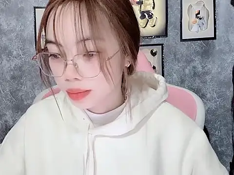 Suki 99 online show from 02-03-26, 06:40