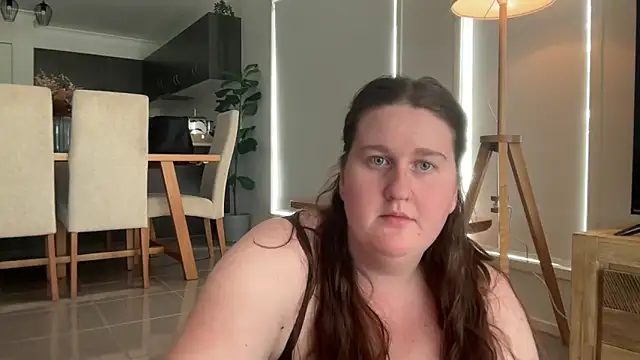 Snapshot of xopeachybaby chatting on 05-25-26, 02:17 xopeachybaby online show from 05-25-26, 02:17