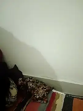 Snapshot of Ayesha_Khan1 chatting on 02-13-26, 04:52 Ayesha Khan1 online show from 02-13-26, 04:52