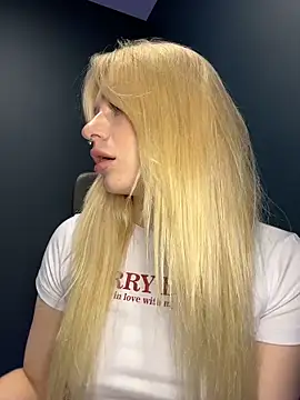 DayaFoxy online show from 06-29-26, 01:22