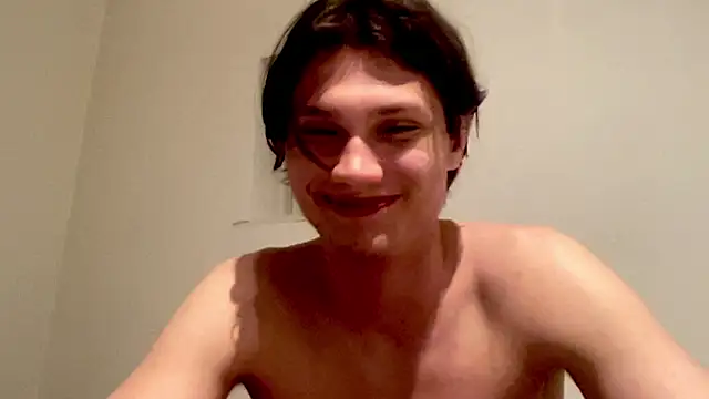 Snapshot of Calvin_win chatting on 03-21-26, 11:19 Calvin win online show from 03-21-26, 11:19