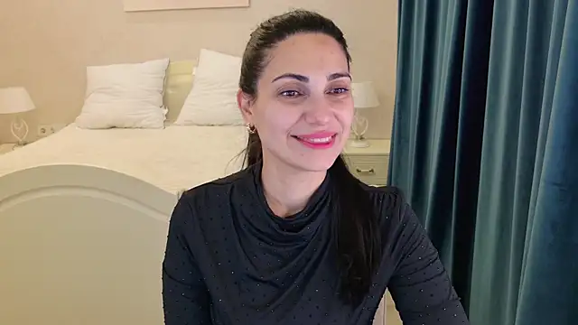 Snapshot of LovelyBeatrice chatting on 06-27-26, 07:19 LovelyBeatrice online show from 06-27-26, 07:19
