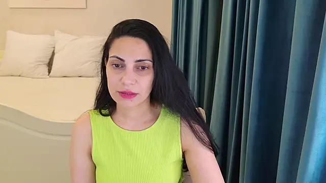 Snapshot of LovelyBeatrice chatting on 07-11-26, 06:32 LovelyBeatrice online show from 07-11-26, 06:32