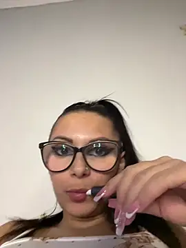 HiddendesireXO01 online show from 02-20-26, 09:54