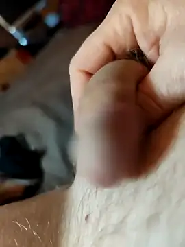 Snapshot of Halunja chatting on 03-05-26, 04:47 Halunja online show from 03-05-26, 04:47