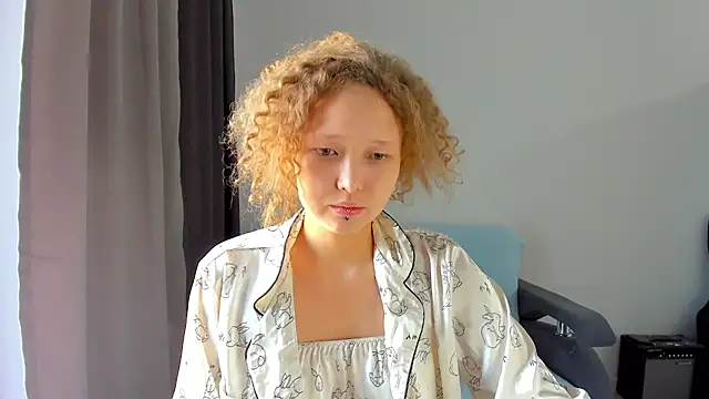 Snapshot of Senya_Sol chatting on 02-21-26, 08:48 Senya Sol online show from 02-21-26, 08:48