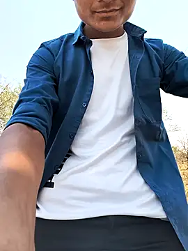 its rising star online show from 04-19-26, 07:51