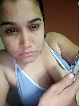 Snapshot of danagon16 chatting on 02-02-26, 04:11 danagon16 online show from 02-02-26, 04:11