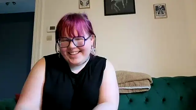 ProfaneHekate online show from 02-01-26, 03:10