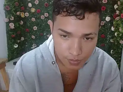 Snapshot of jerry_anderson18 chatting on 02-04-26, 02:06 jerry anderson18 online show from 02-04-26, 02:06