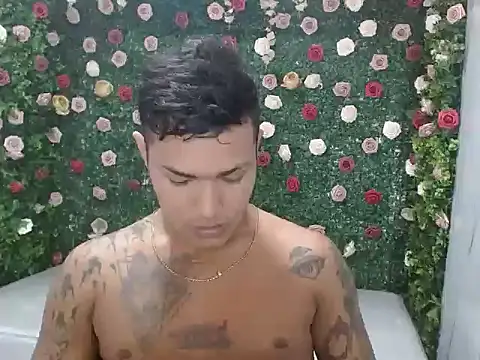 Snapshot of jerry_anderson18 chatting on 02-05-26, 02:27 jerry anderson18 online show from 02-05-26, 02:27