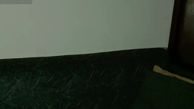 Snapshot of aramjones chatting on 03-10-26, 10:20 aramjones online show from 03-10-26, 10:20