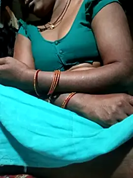 hotty sangeeta online show from 04-03-26, 05:22