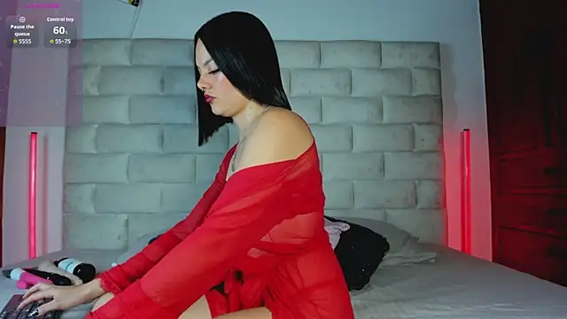 HollyGrey  online show from 04-03-26, 11:41