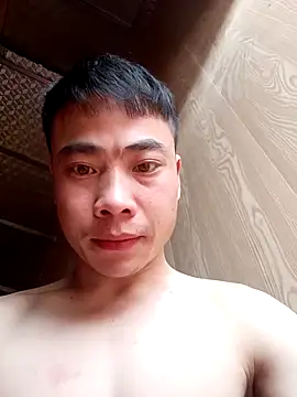 Snapshot of Henry_xx01 chatting on 02-26-26, 03:05 Henry xx01 online show from 02-26-26, 03:05