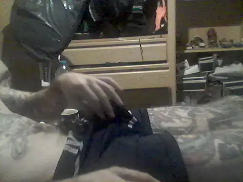 Snapshot of MrFumao chatting on 08-05-26, 02:58 MrFumao online show from 08-05-26, 02:58