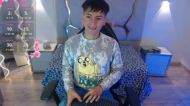 EVAN TAY online show from 02-02-26, 03:05