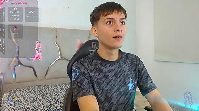 EVAN TAY online show from 02-03-26, 03:04