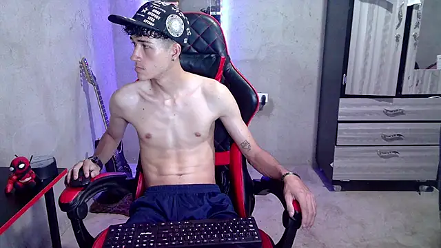 Johnny cagee  online show from 07-24-26, 12:08