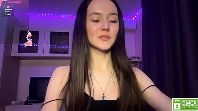 Kiaicatie online show from 03-22-26, 05:49