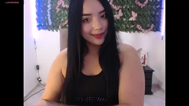 Snapshot of adara_cute_69 chatting on 06-12-26, 08:08 adara cute 69 online show from 06-12-26, 08:08