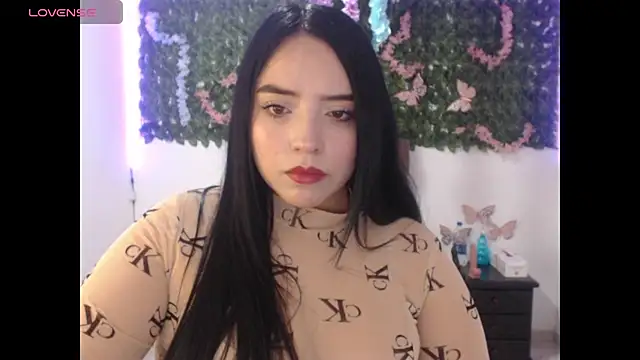 Snapshot of adara_cute_69 chatting on 06-30-26, 07:37 adara cute 69 online show from 06-30-26, 07:37