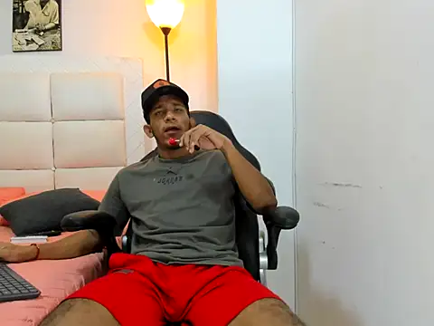 ricky spensar23cm  online show from 02-23-26, 02:09