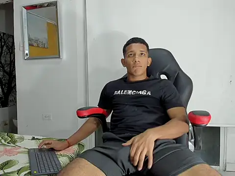 ricky spensar23cm  online show from 02-27-26, 02:00