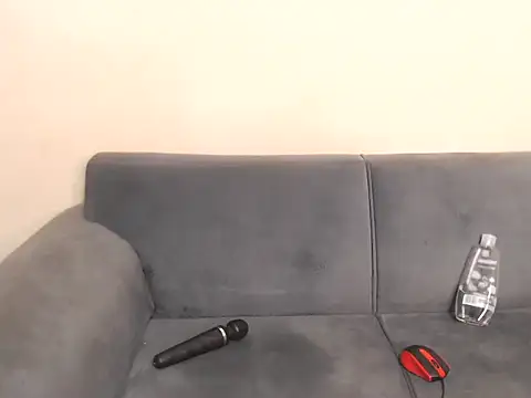 Thique Dollxx online show from 02-15-26, 06:59