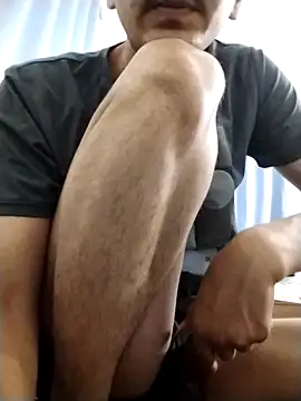 Snapshot of manishk0 chatting on 02-08-26, 09:18 manishk0 online show from 02-08-26, 09:18