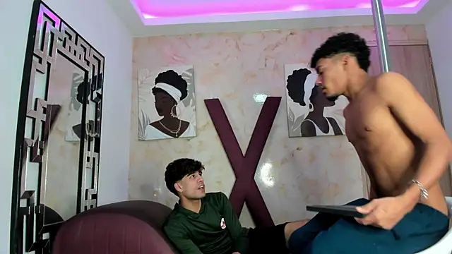 PRETTY COCK1 online show from 04-07-26, 01:28