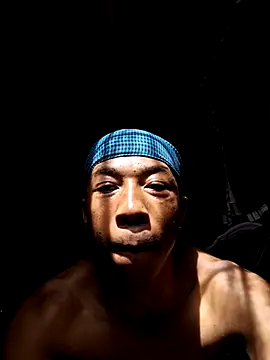 Snapshot of Peterveero12 chatting on 03-15-26, 11:27 Peterveero12 online show from 03-15-26, 11:27