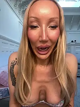 Allana29 online show from 05-25-26, 07:31