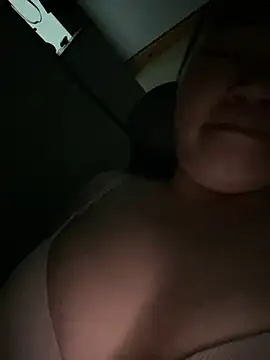 Puka2001 online show from 04-15-26, 09:15